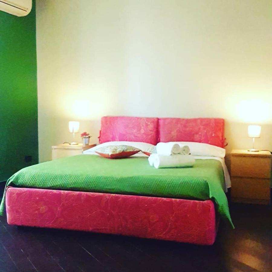 XX Miglia Rooms & Apartments 卡塔尼亚 外观 照片