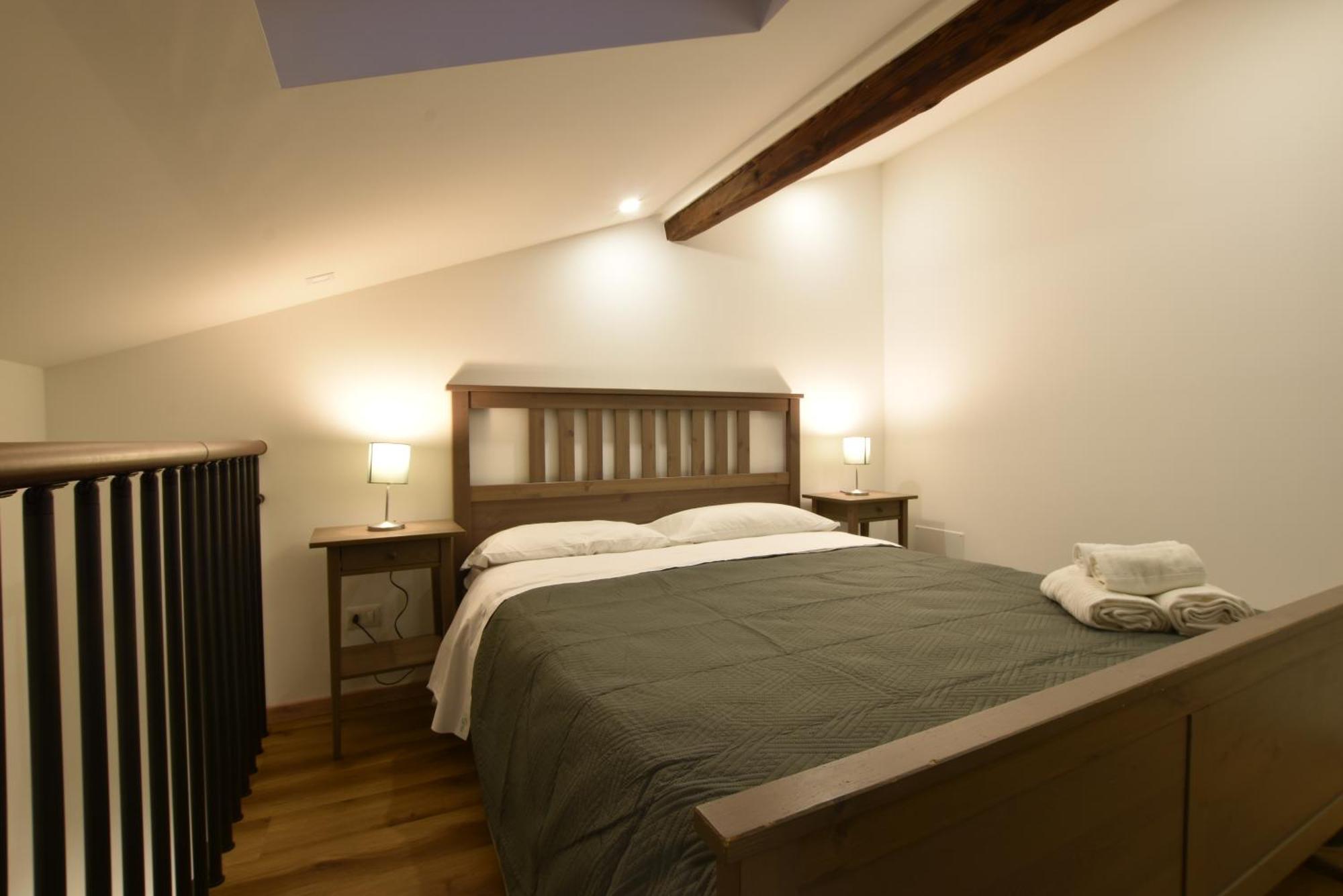 XX Miglia Rooms & Apartments 卡塔尼亚 外观 照片