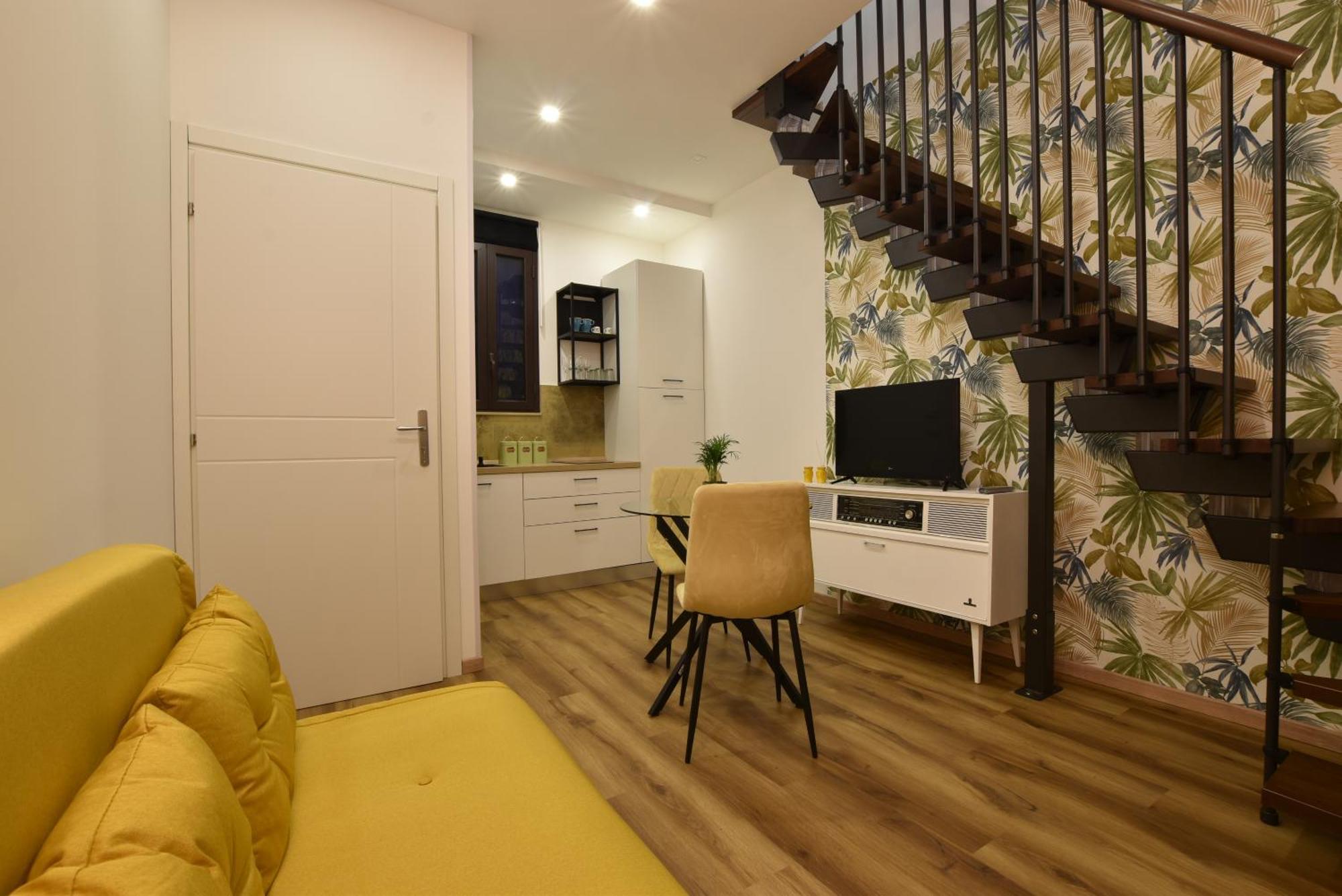 XX Miglia Rooms & Apartments 卡塔尼亚 外观 照片