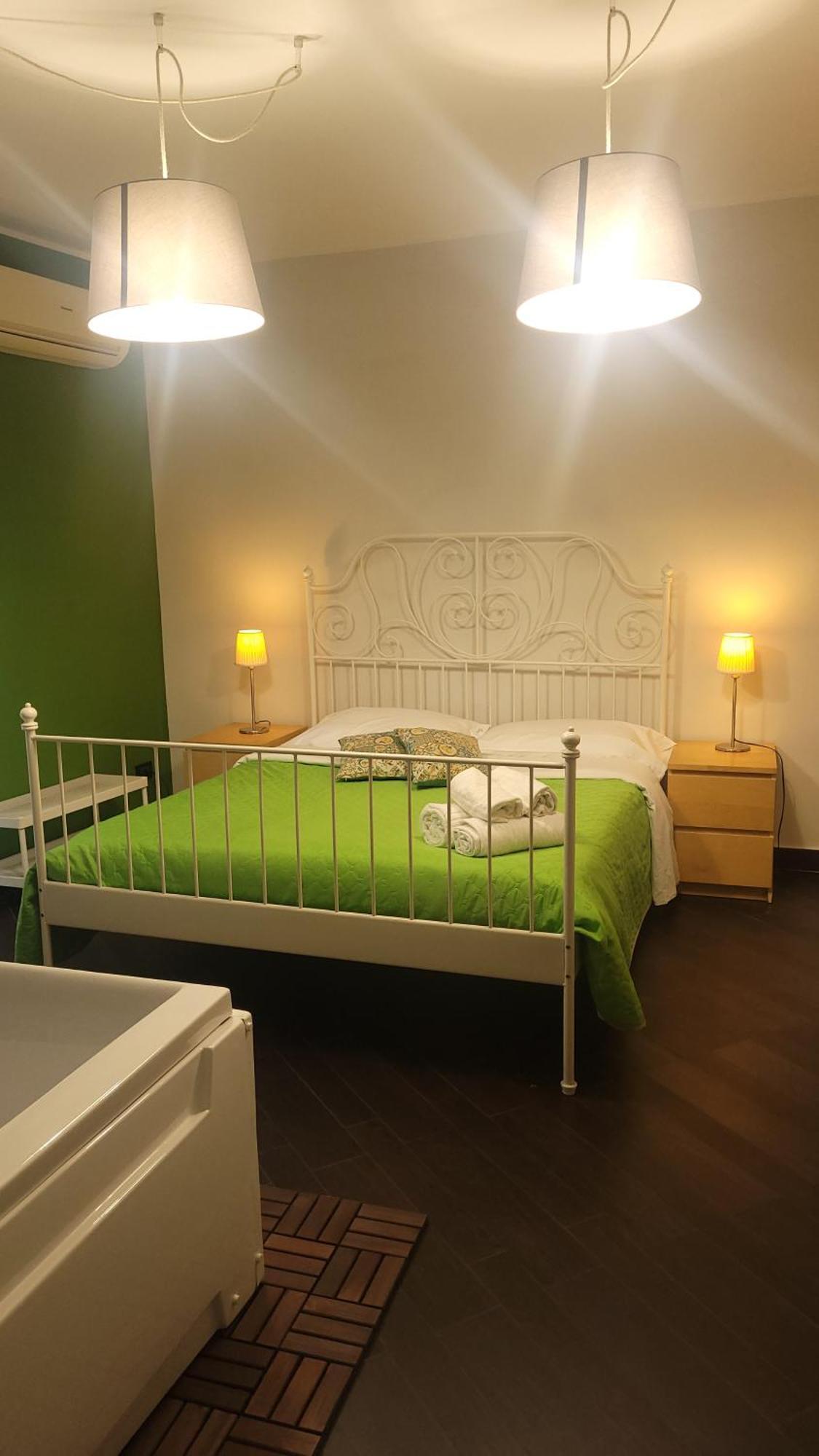 XX Miglia Rooms & Apartments 卡塔尼亚 外观 照片
