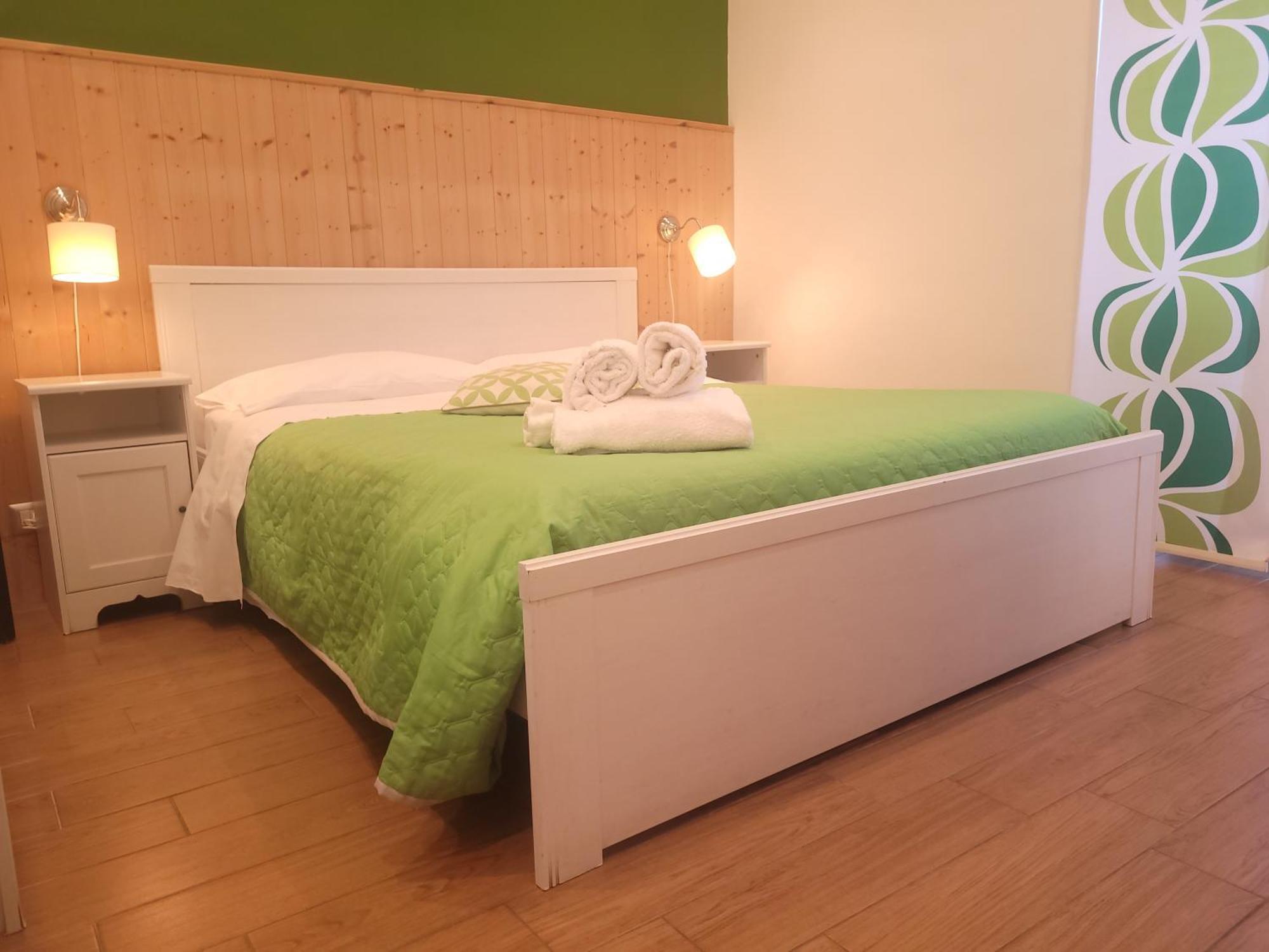 XX Miglia Rooms & Apartments 卡塔尼亚 外观 照片