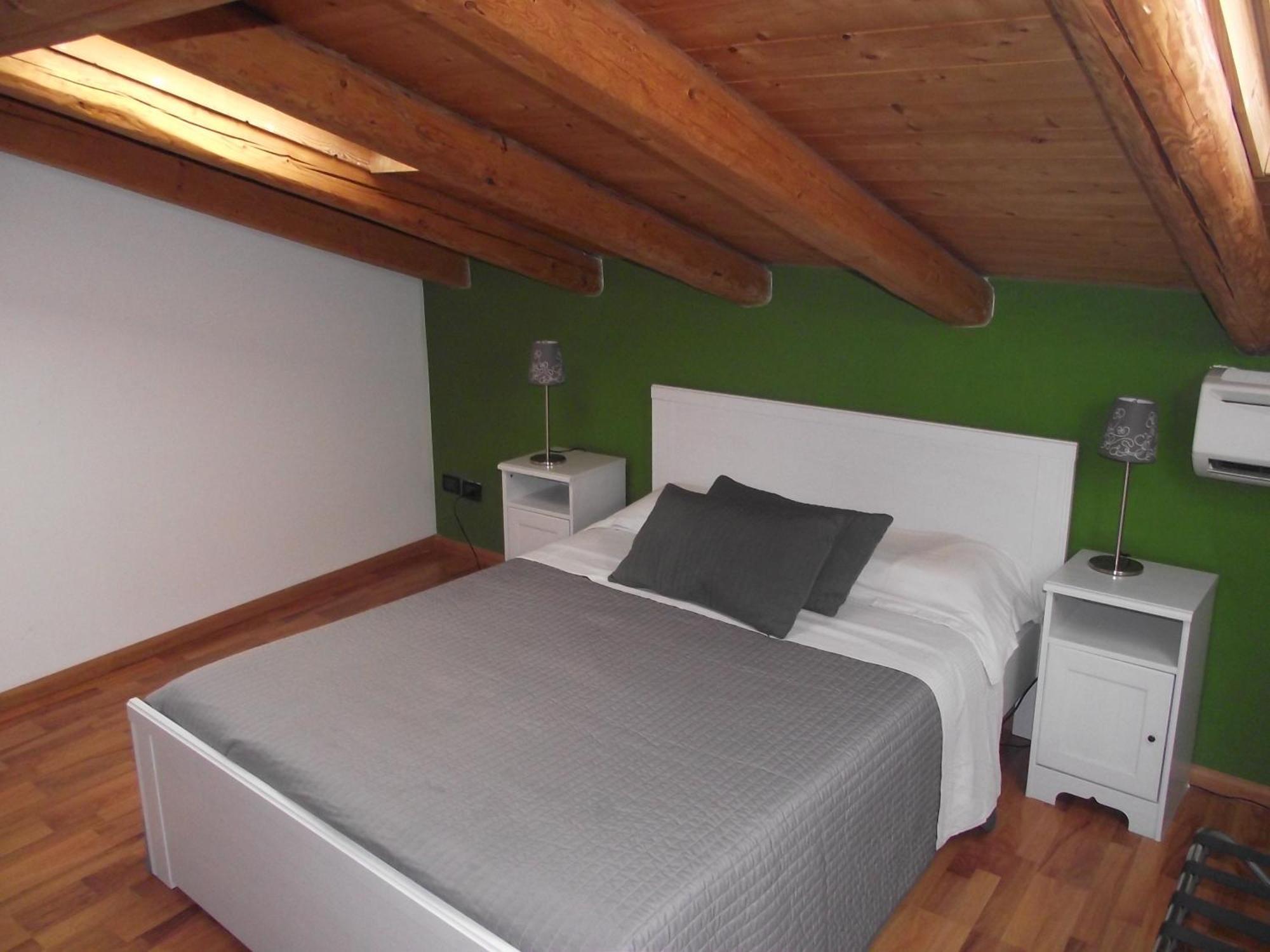 XX Miglia Rooms & Apartments 卡塔尼亚 外观 照片